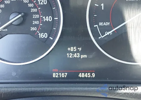 2013 BMW 328I xDrive z USA, uszkodzony, nr VIN WBA3B3C56DJ698238